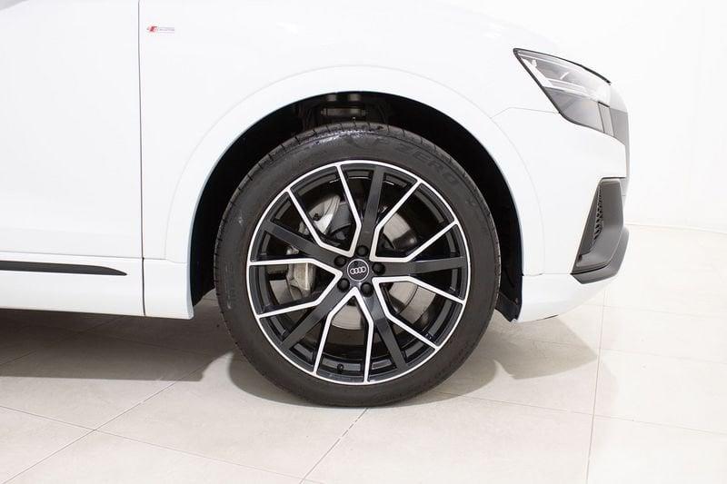 Audi Q8 50 TDI 286cv quattro tiptronic Sport
