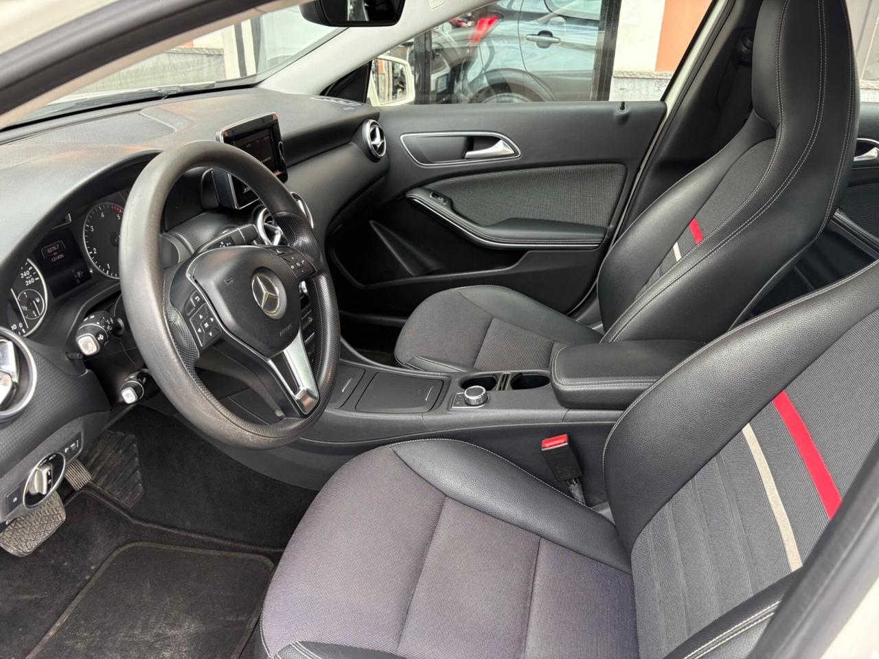 Mercedes-benz A 160 CDI Automatic Executive 2015