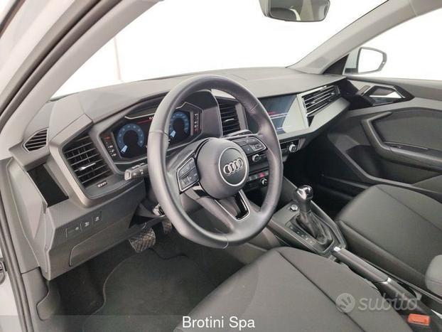 Audi A1 citycarver 30 TFSI S tronic Admired