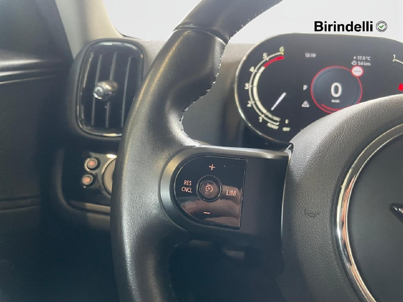 MINI Mini Countrym.(F60) - Mini 2.0 Cooper D Essential Countryman