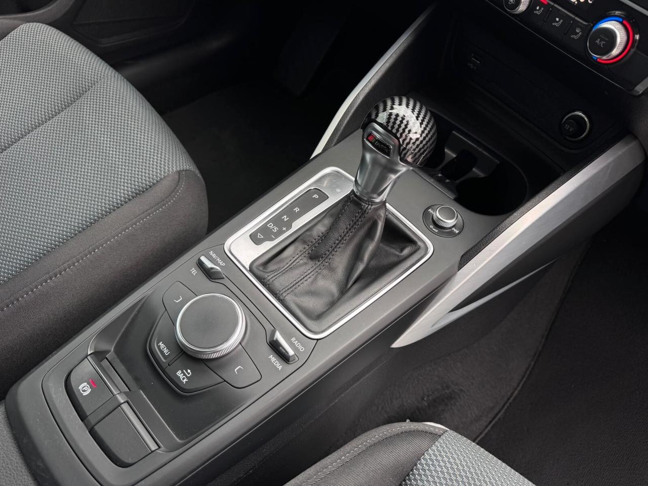 Audi Q2 30 TDI S tronic Admired