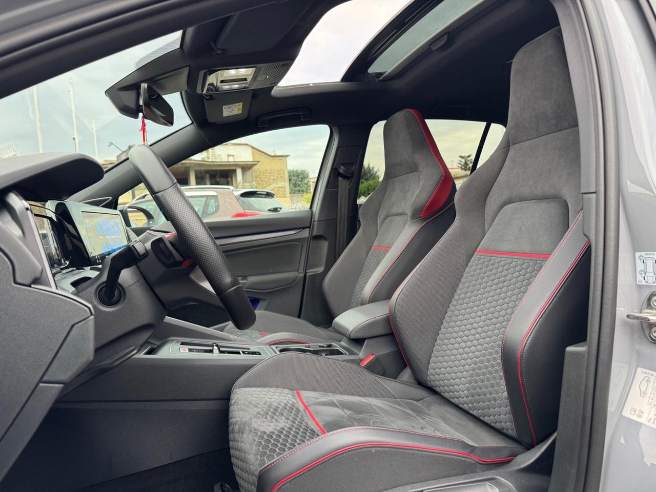 Volkswagen Golf GTI 2.0 300CV CLUB SPORT TETTO COCKPIT HARMAN KARDON