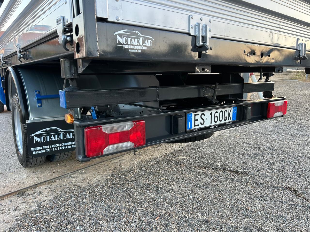 IVECO DAILY 35C11 RIBALTABILE TRILATERALE