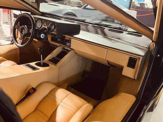 Lamborghini Countach 5.2 quattrovalvole LP
