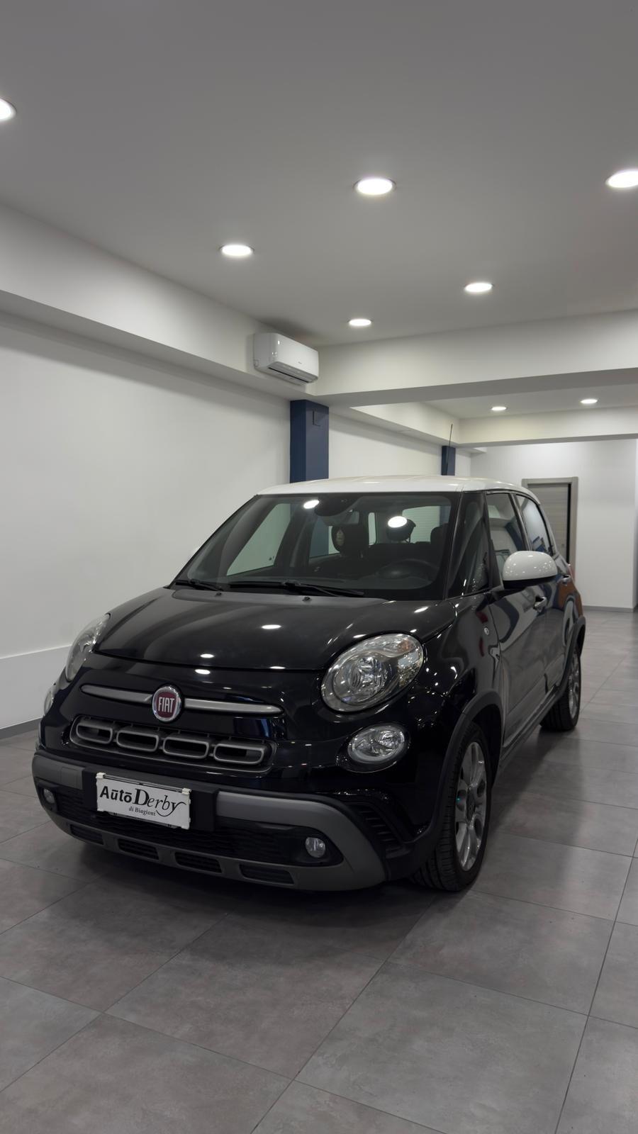 Fiat 500L Cross 1.6 Multijet 120 CV Lounge