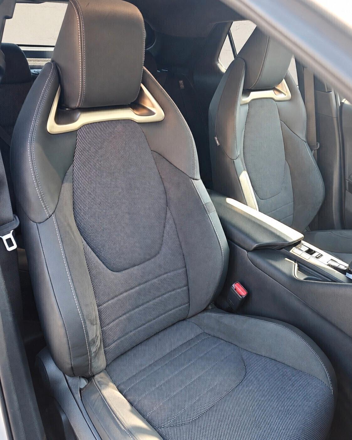 Toyota C-HR 1.8 Full Hybrid 140 CV Lounge e-CVT