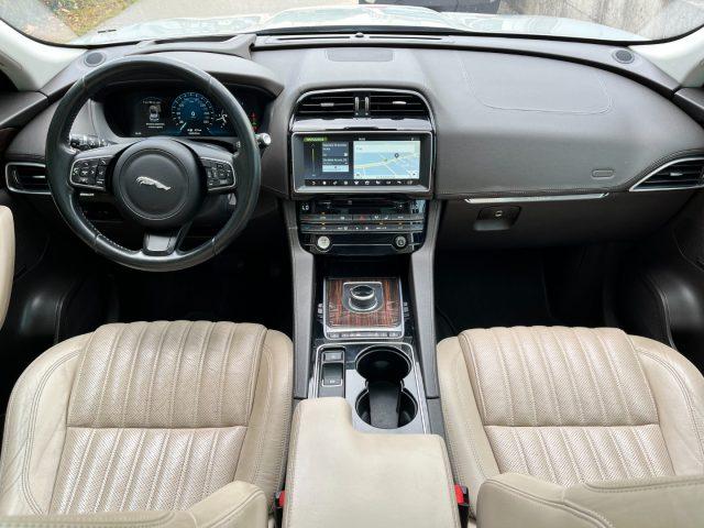 JAGUAR F-Pace 3.0 D V6 300 CV AWD aut. Portfolio