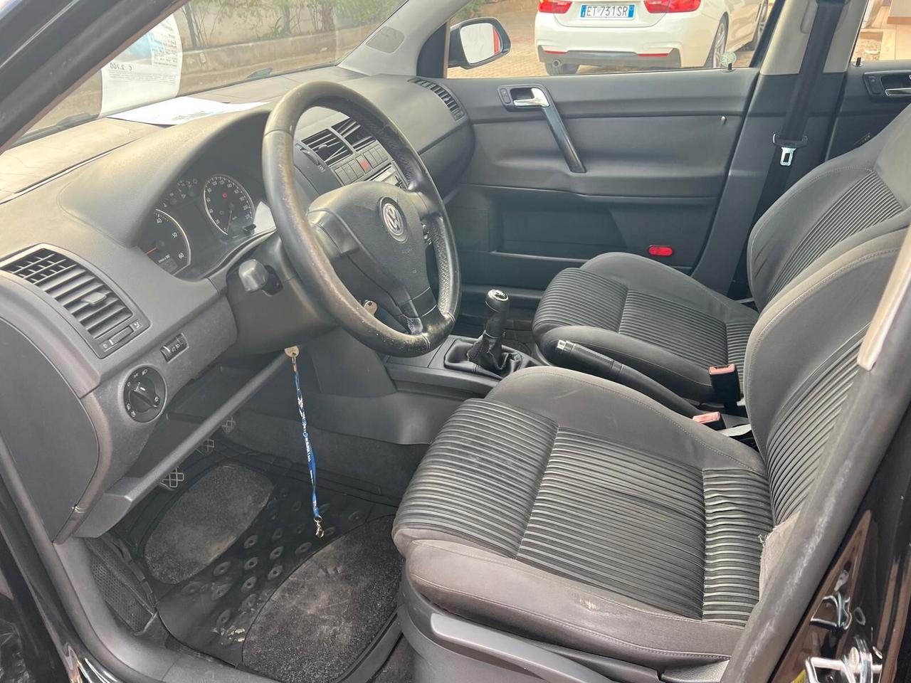 Volkswagen Polo 1.4/80CV TDI 3p. Sportline