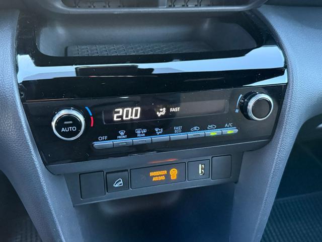 TOYOTA Yaris Cross 1.5 Hybrid 5p. E-CVT AWD-i Lounge