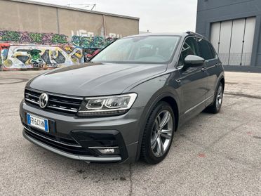 Volkswagen Tiguan 1.6 TDI SCR Sport BlueMotion R-LINE