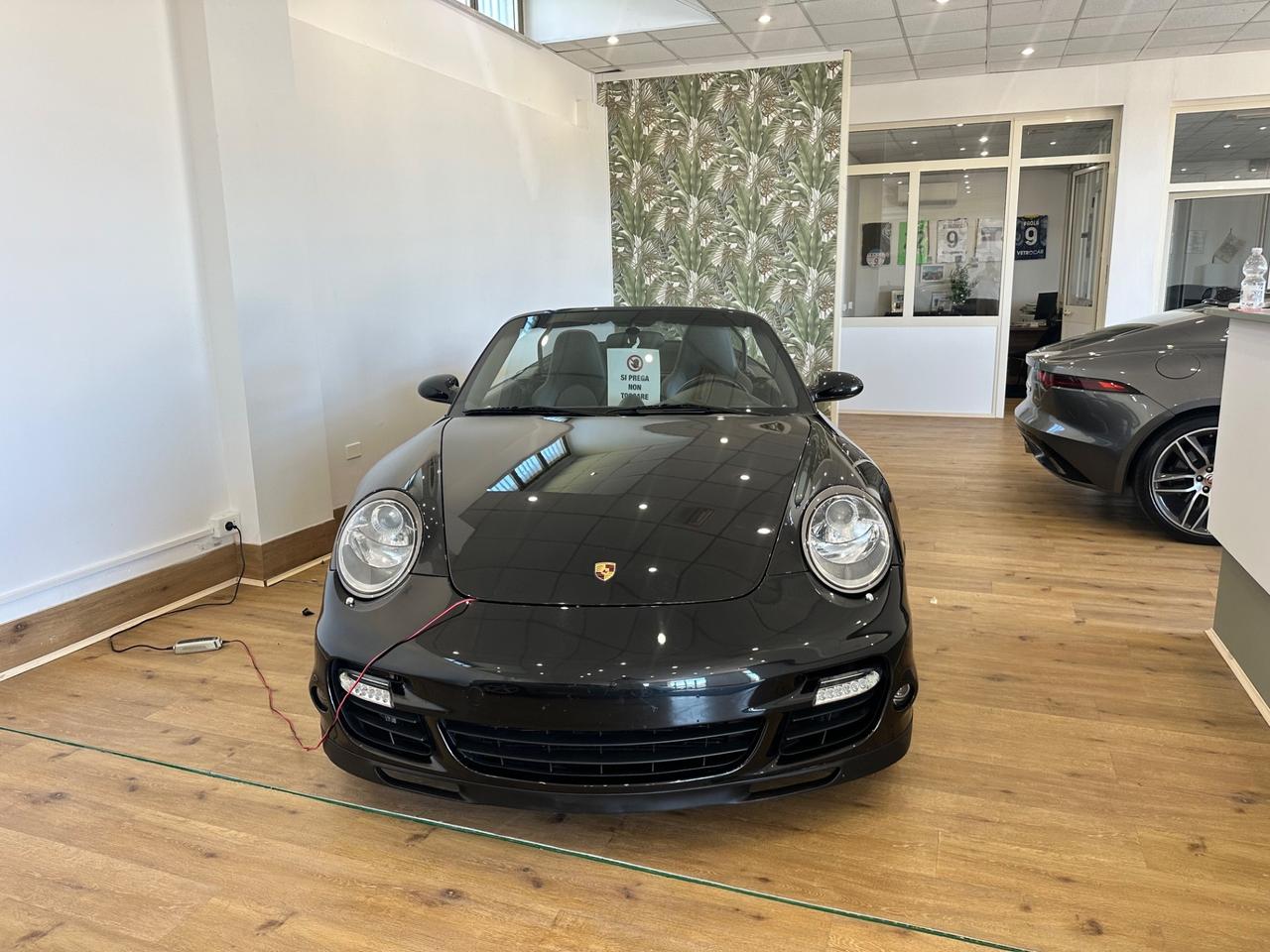 Porsche 911 Turbo Cabriolet