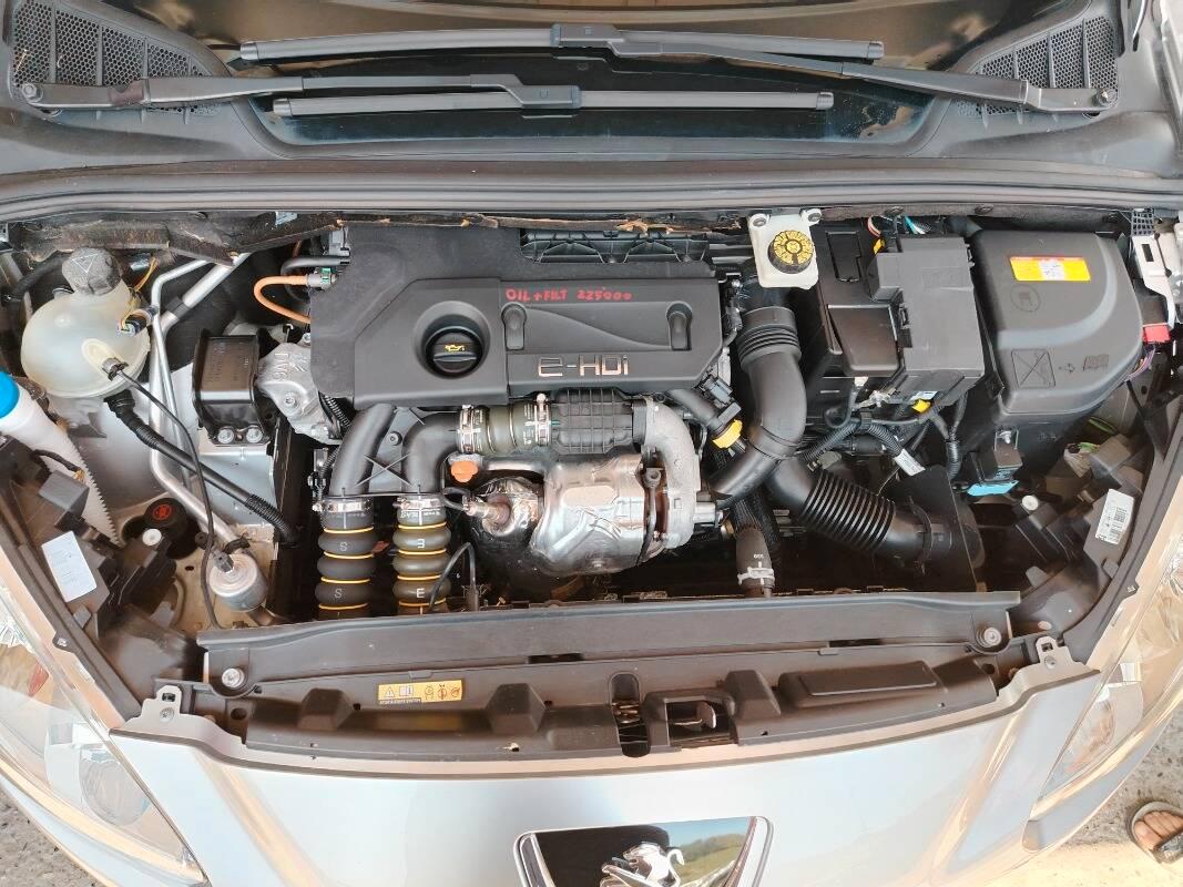 Peugeot 308 1.6 e-hdi 8v Access s&s 112cv 5p