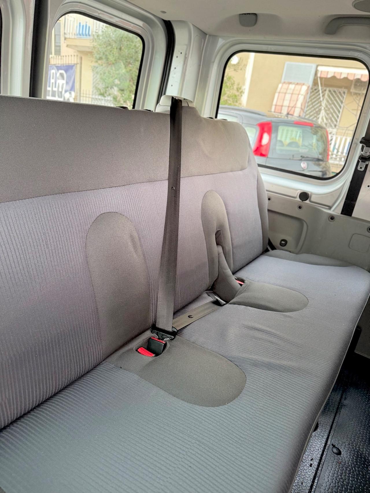 Opel Vivaro 2.0 Diesel 9 Posti 115 Cv