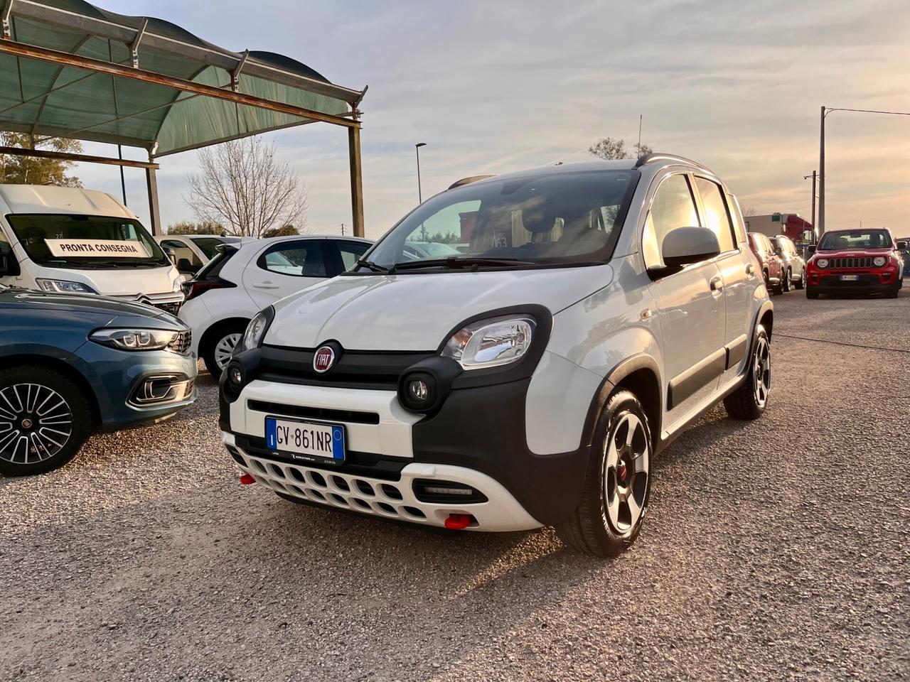 Fiat Panda Cross 1.0 FireFly S&S Hybrid