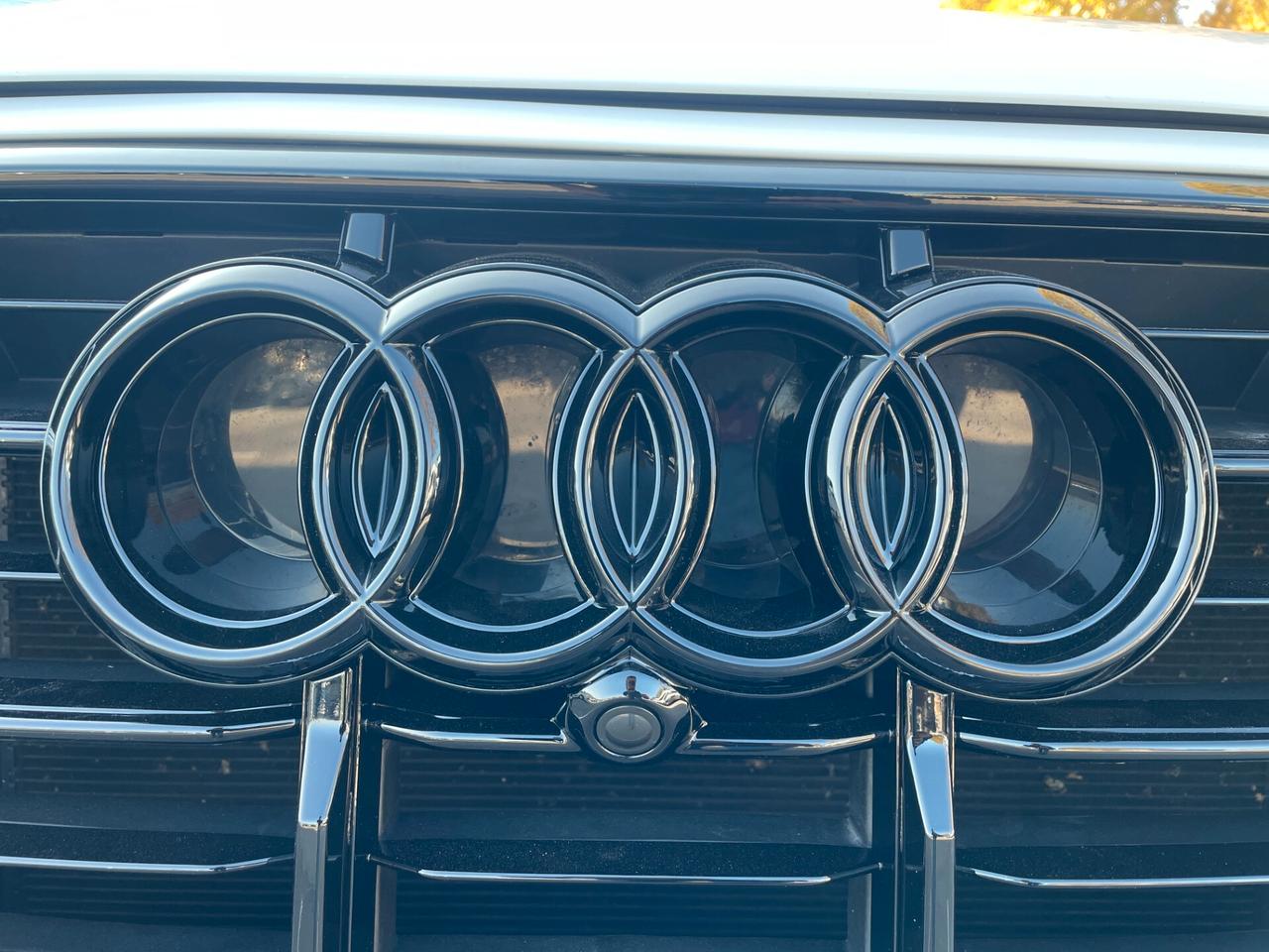 Audi Q7 55 TFSI quattro tiptronic Business