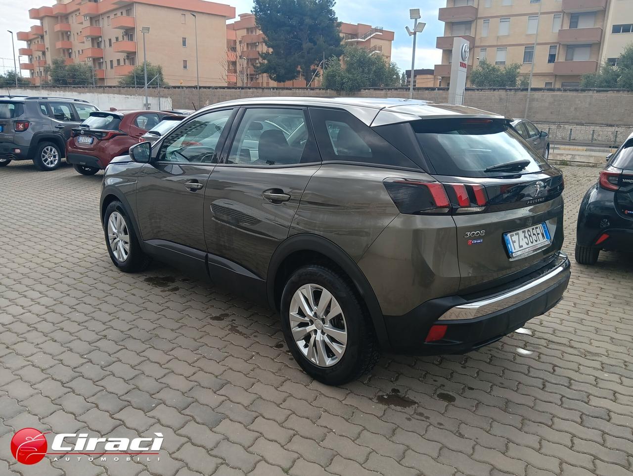 Peugeot 3008 BlueHDi 130 S&S Business