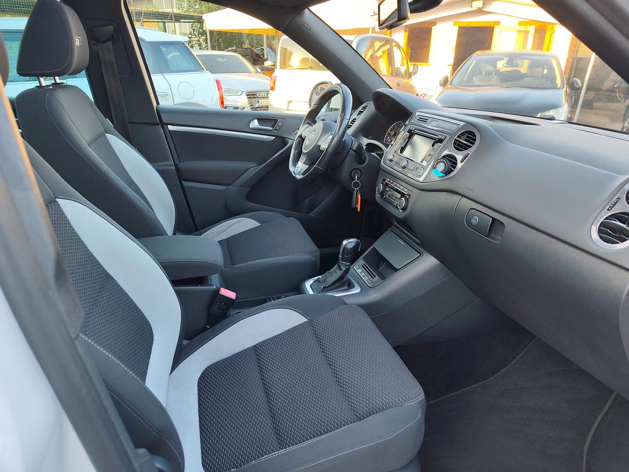Volkswagen Tiguan 2.0 TDI 177 CV 4MOTION DSG R-Line