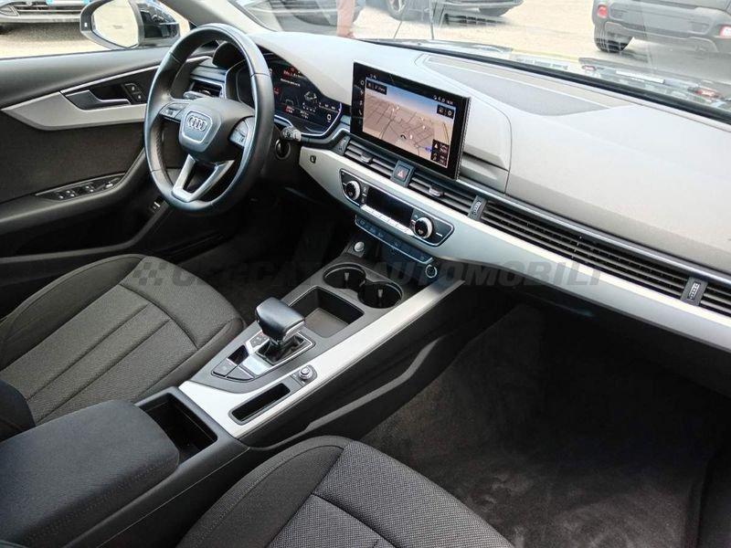 Audi A4 A4 Avant 30 2.0 tdi mhev Business Advanced 136cv s-tronic