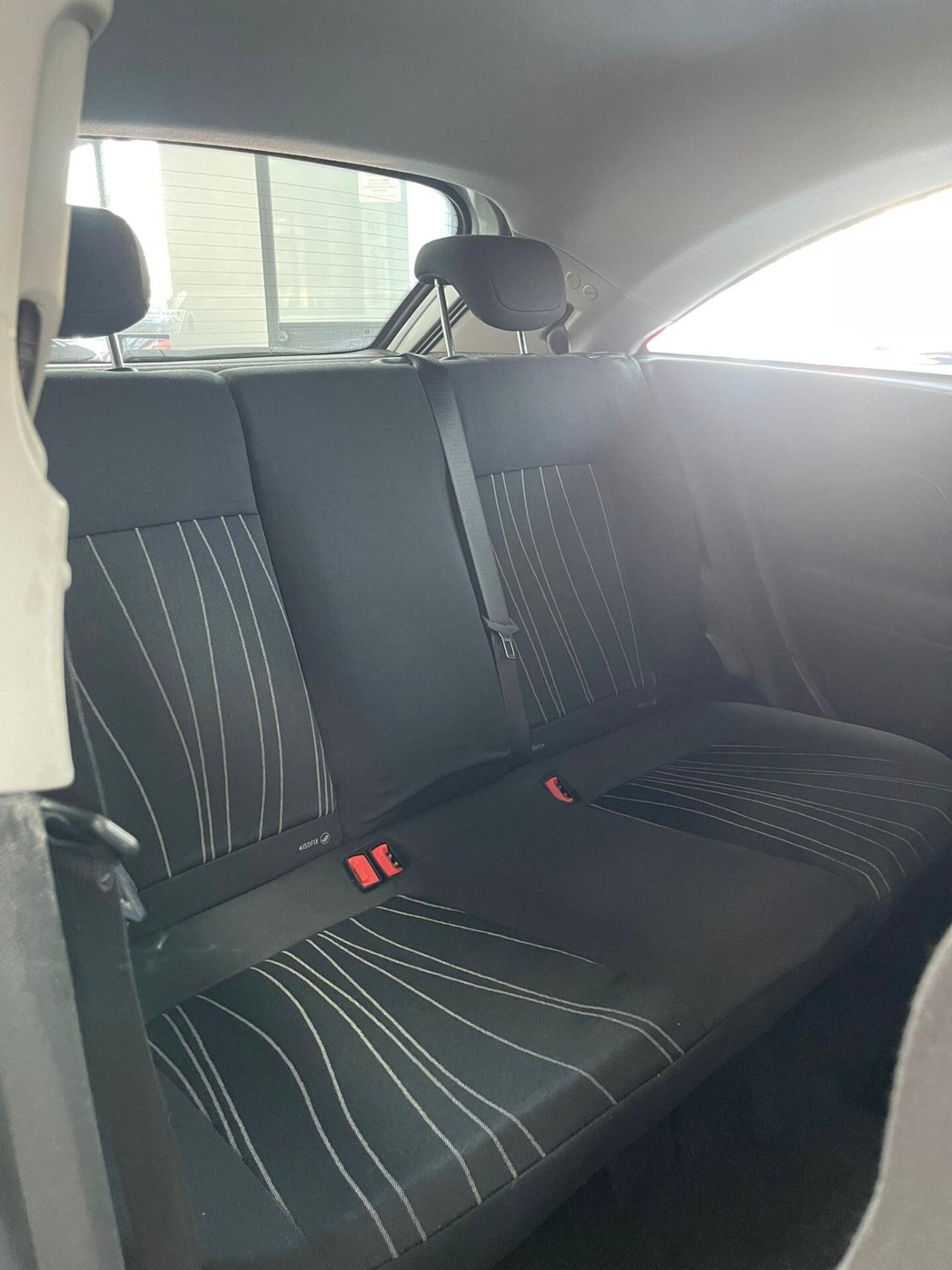 Opel Corsa 1.2 80CV 3 porte GPL-TECH Club