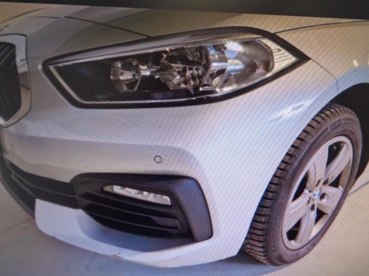 Bmw 116 116d 5p. Business Advantage