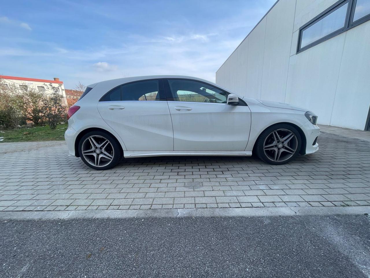 Mercedes-Benz A 180 Premium A 180