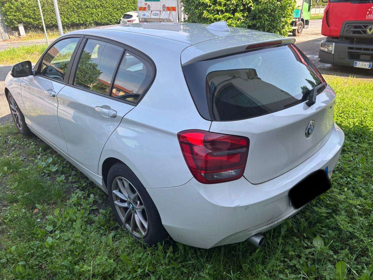 Bmw 116d 5p.