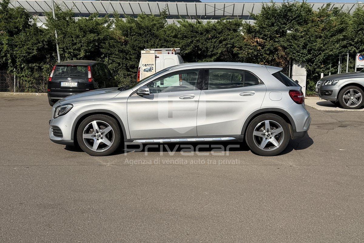 MERCEDES GLA 200 Sport