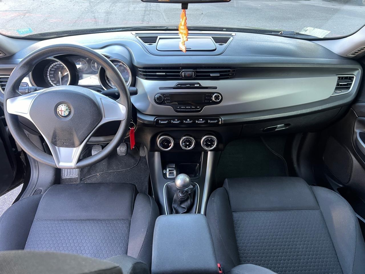 Alfa Romeo Giulietta 1.4 Turbo 105 CV