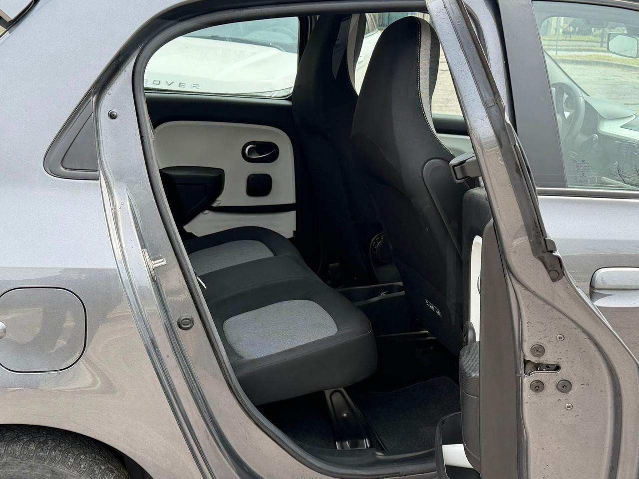 Renault Twingo SCe 65 CV Equilibre La Parisienne