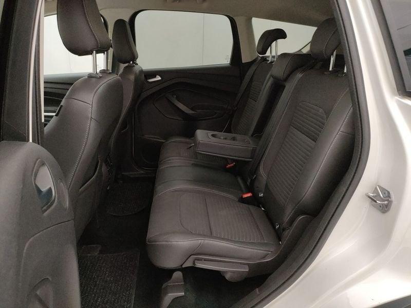 Ford Kuga 1.5 TDCi 120CV Powershift 2WD Titanium Business