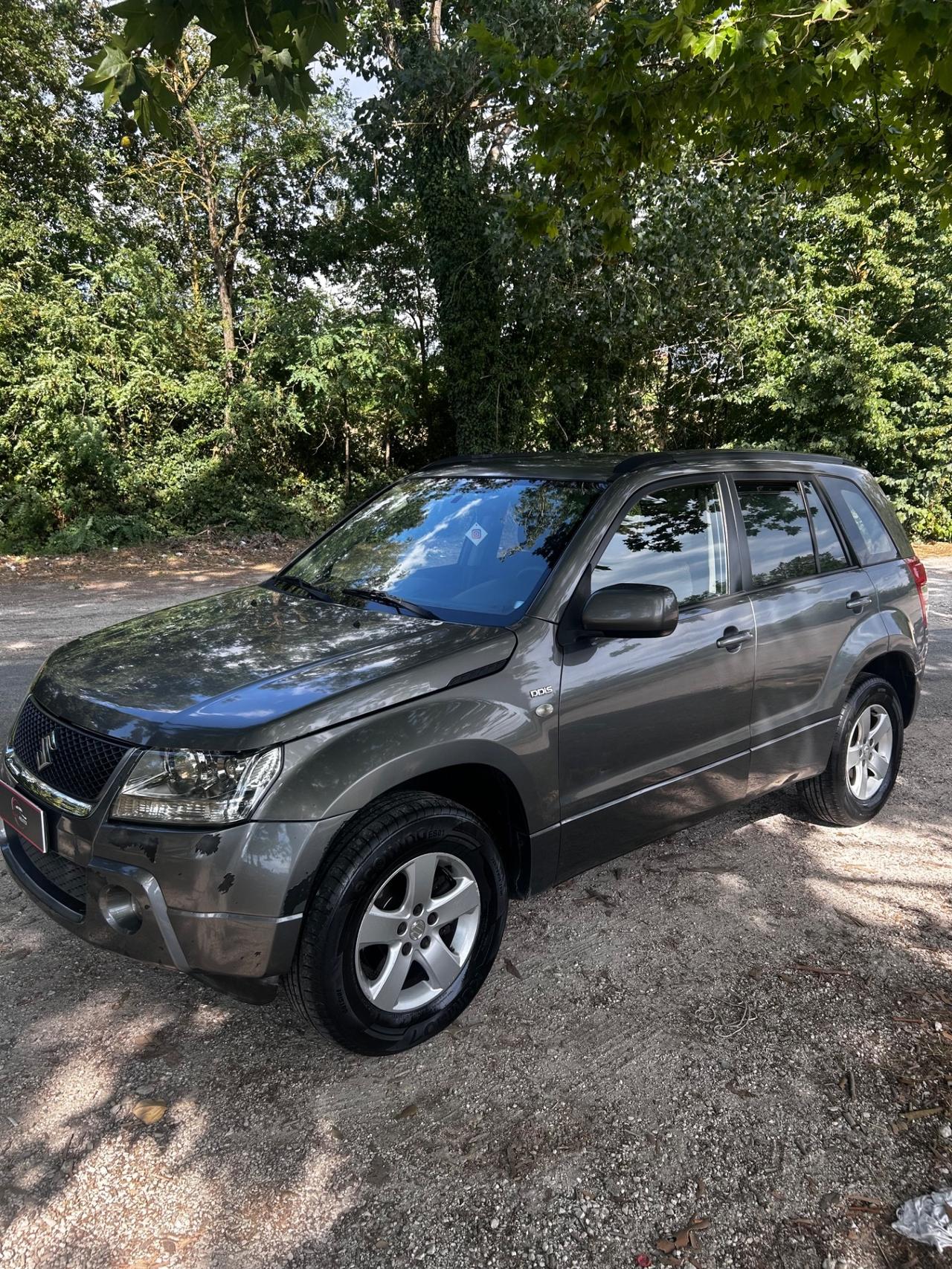 Suzuki Grand Vitara 1.9 DDiS 5 porte