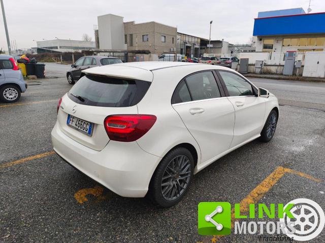 MERCEDES-BENZ A 180 d Premium
