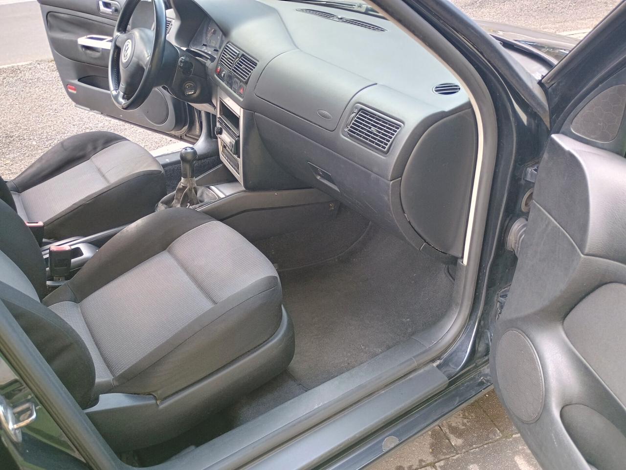 Volkswagen Golf 1.9 TDI/101 CV cat 3p. Time