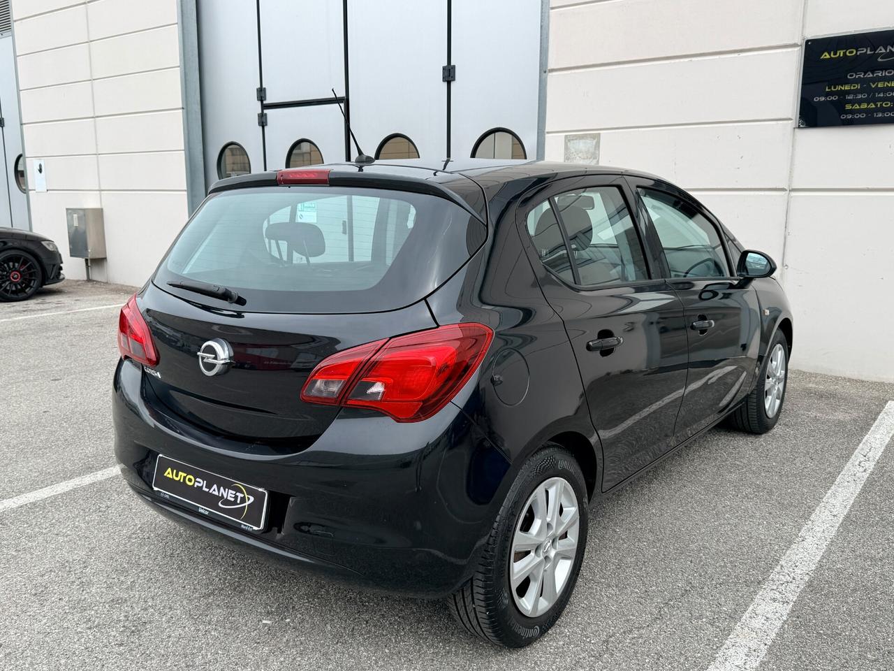 Opel Corsa 1.4 90CV GPL Tech 5 porte n-Joy