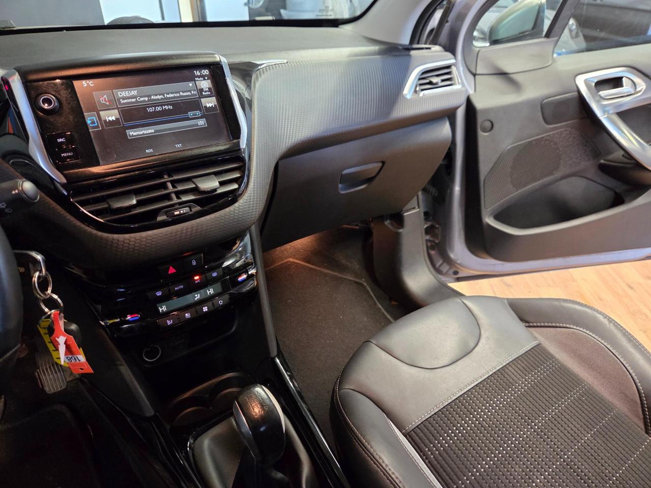 Peugeot 2008 2008 1.6 bluehdi Allure 100cv