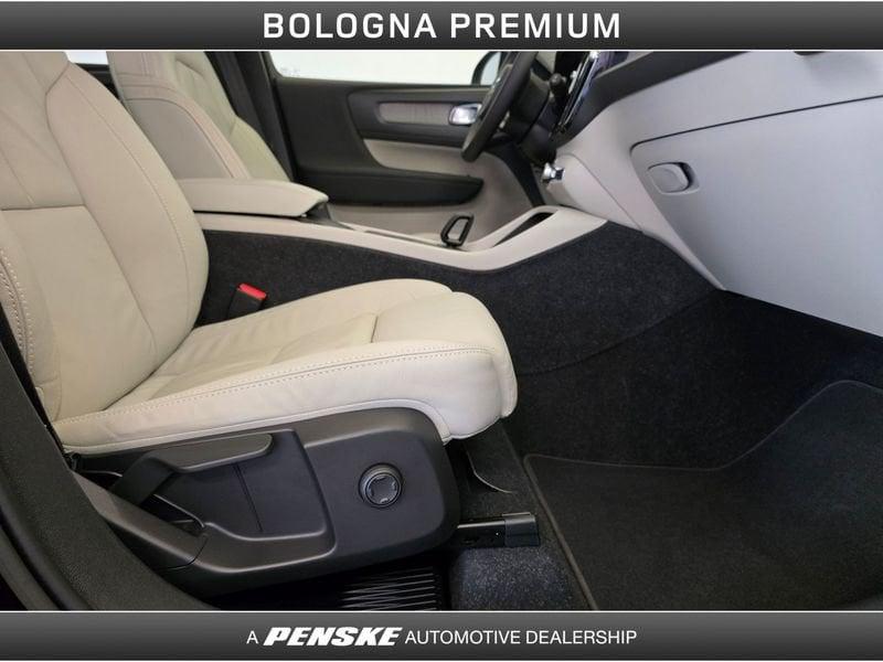 Volvo XC40 XC40 B3 automatico Core