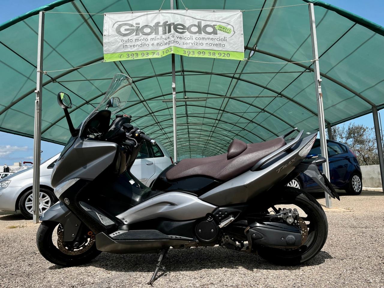 Yamaha T-max 500 versione con ABS