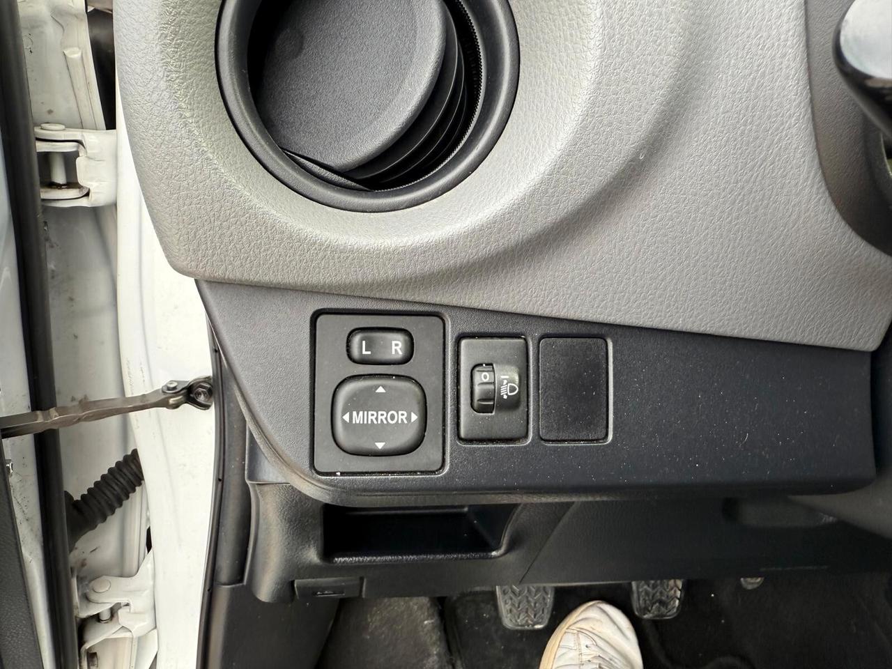 Toyota Yaris 1.4 D-4D 5 porte Lounge