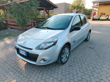 Renault Clio 1.2 16v Live! 5p