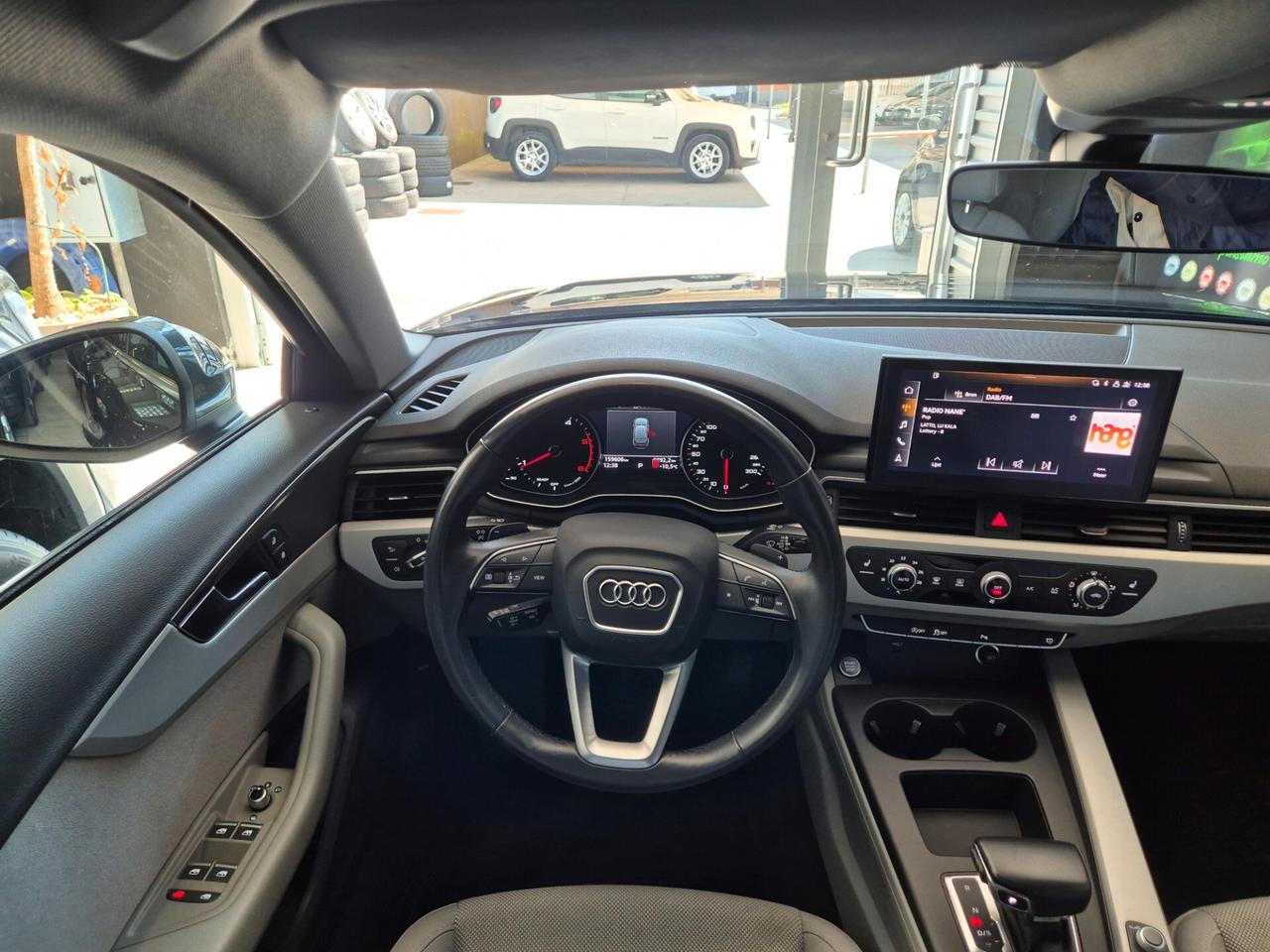 Audi A4 30 TDI/136 CV S tronic Business Advanced
