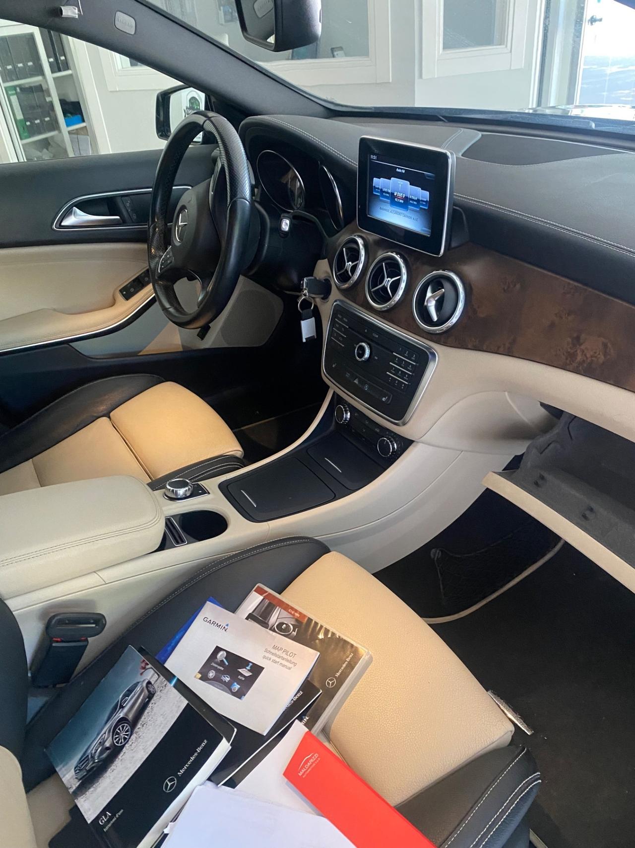 Mercedes-benz CLA 220 d Automatic Sport