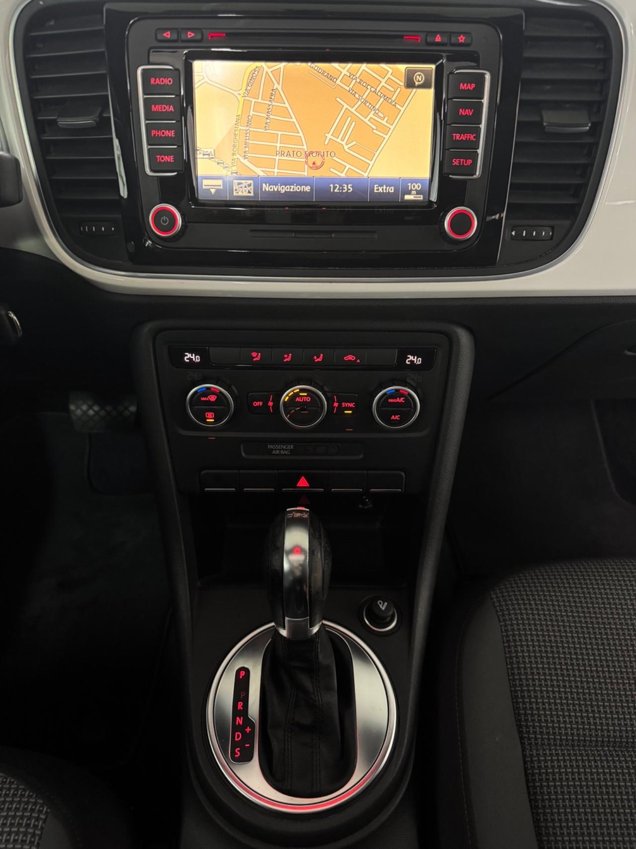 Volkswagen Maggiolino 1.6 TDI DSG Design