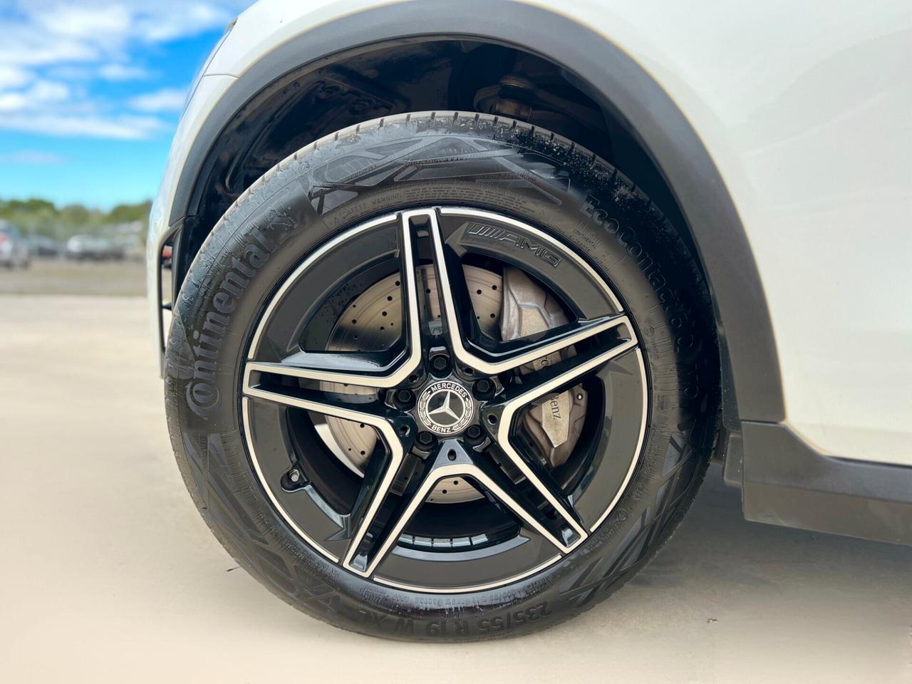 Mercedes-benz GLC 220 d COUPE' 194CV AMG Premium Plus 4MATIC IV ESPOSTA