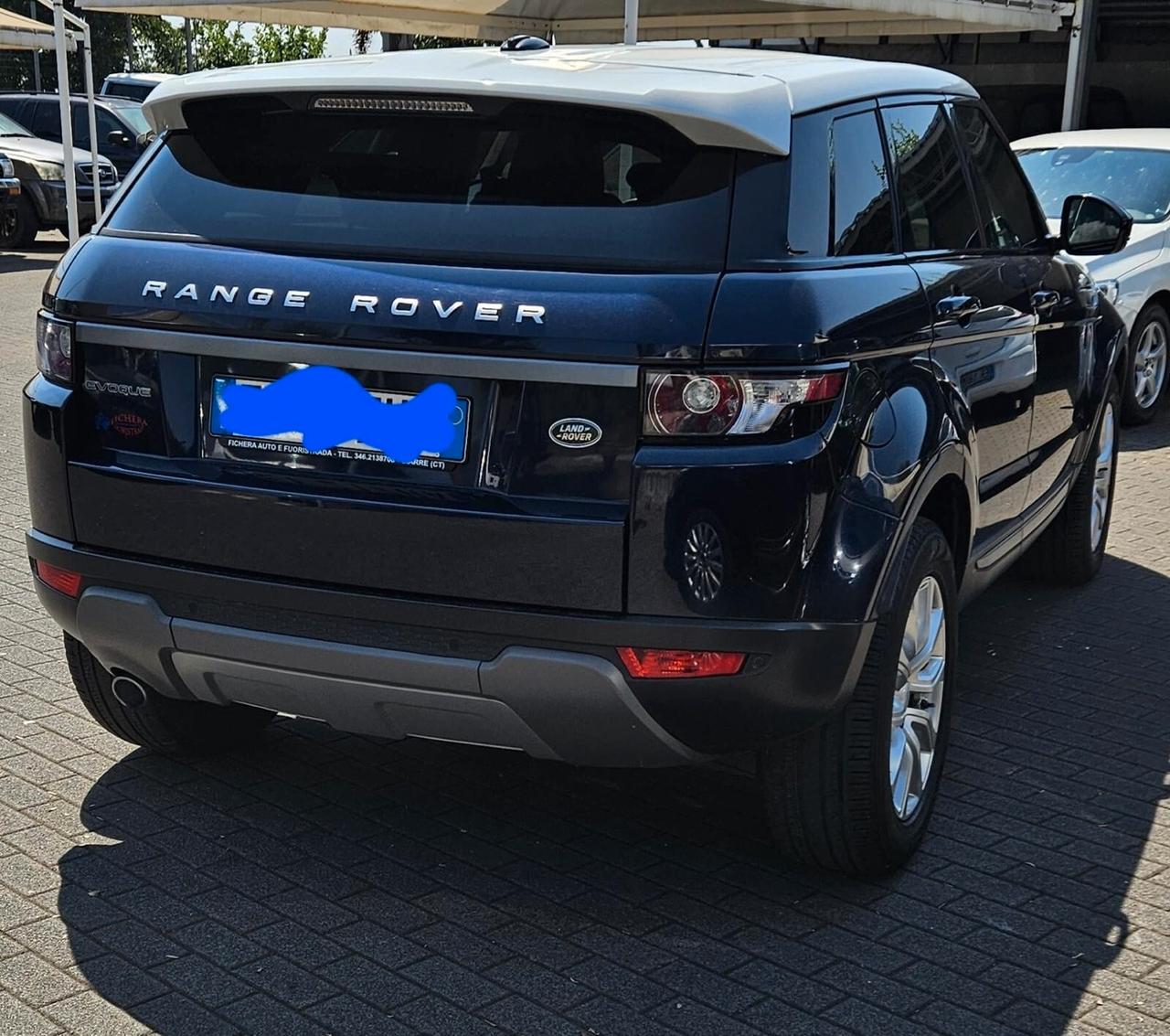 Land Rover Range Evoque 2.2 TD4 5p. Pure