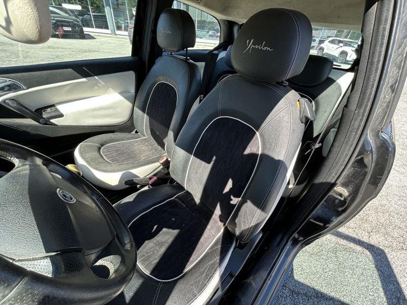Lancia Ypsilon 1.3 MJT 75 CV