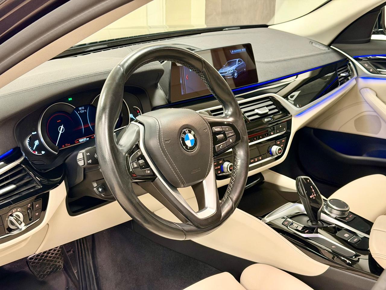 Bmw 520 520d xDrive Luxury