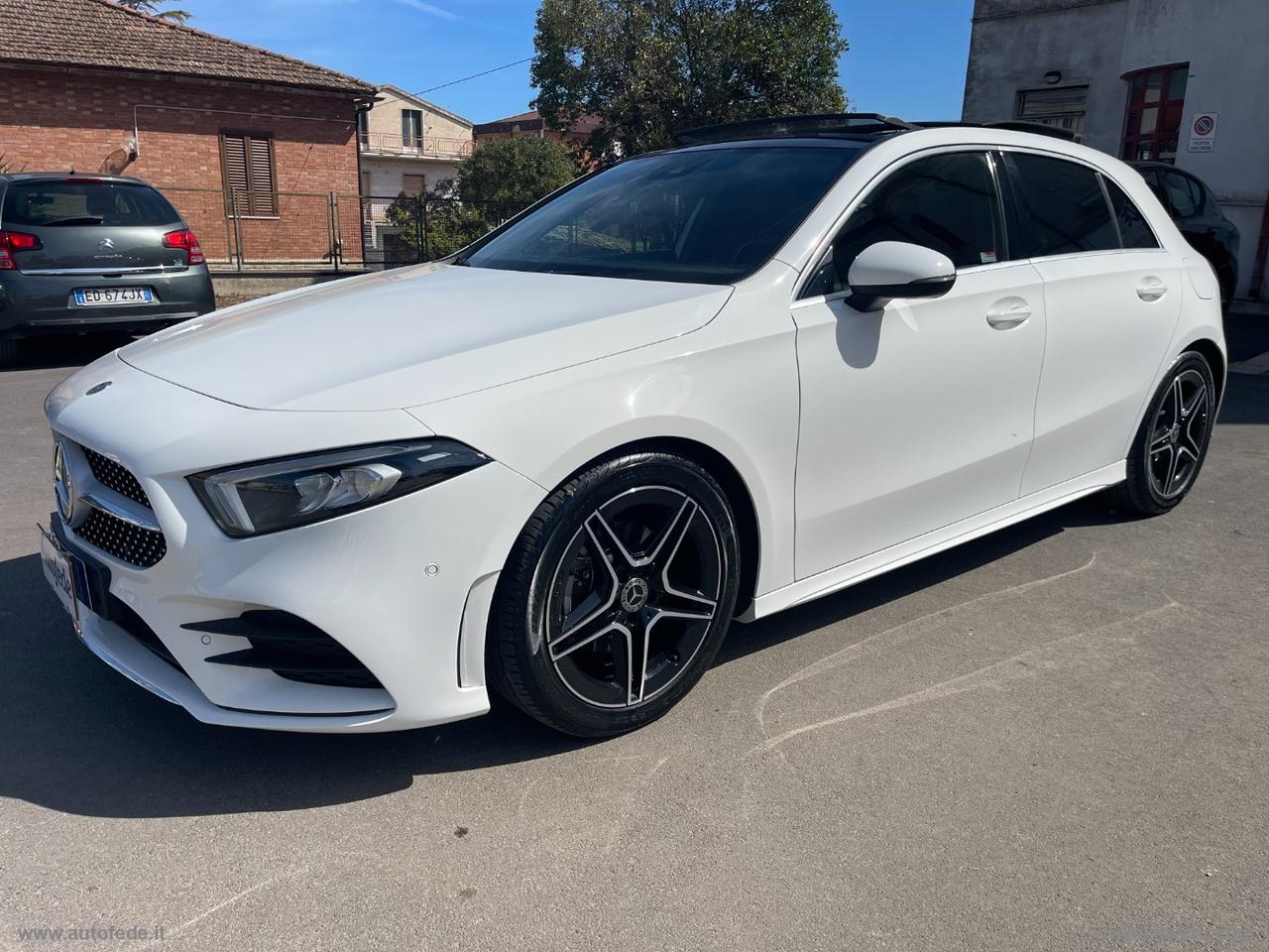 MERCEDES-BENZ A 180 d Automatic Premium