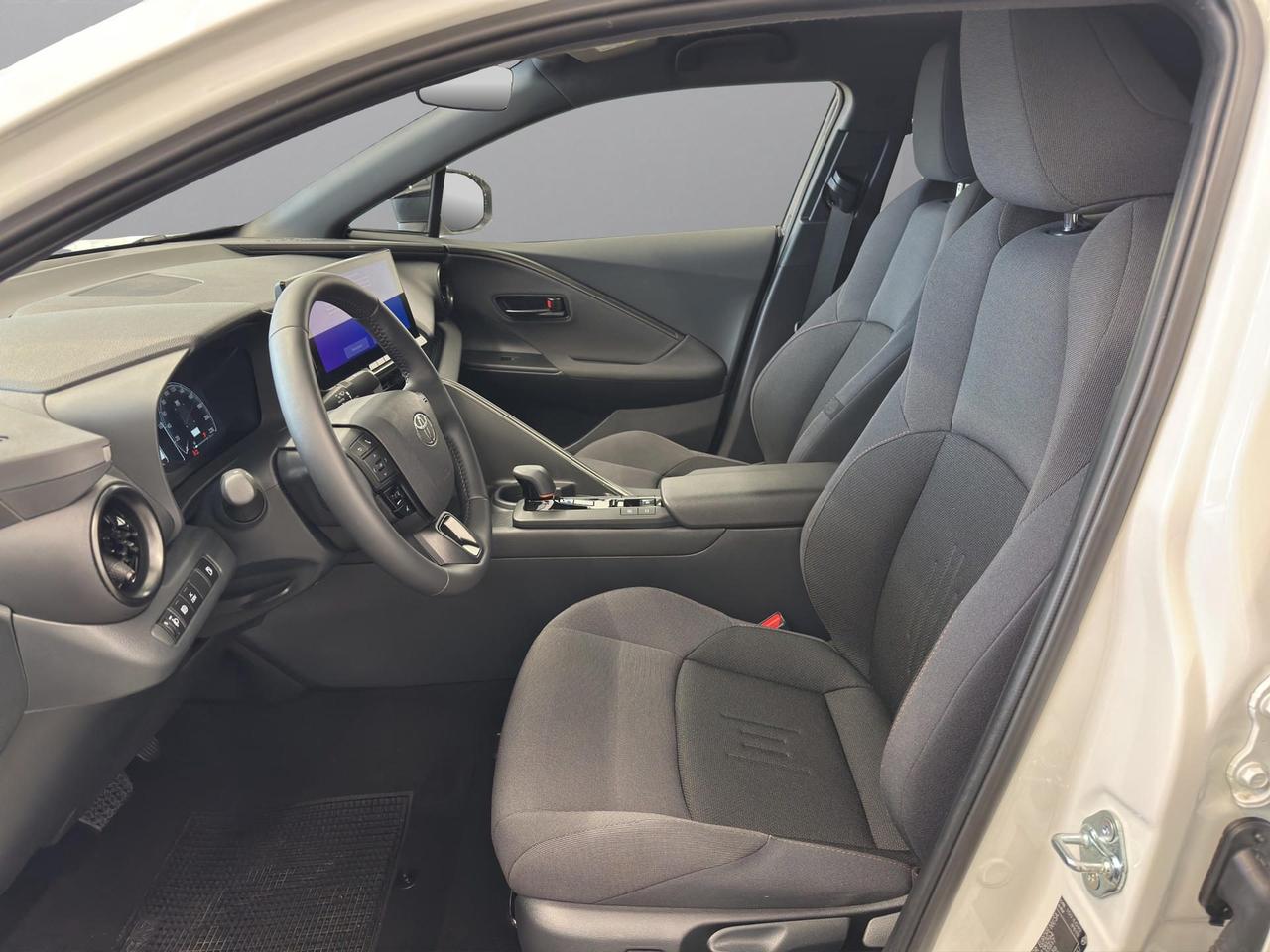 Toyota C-HR 2.0 phev Trend fwd e-cvt