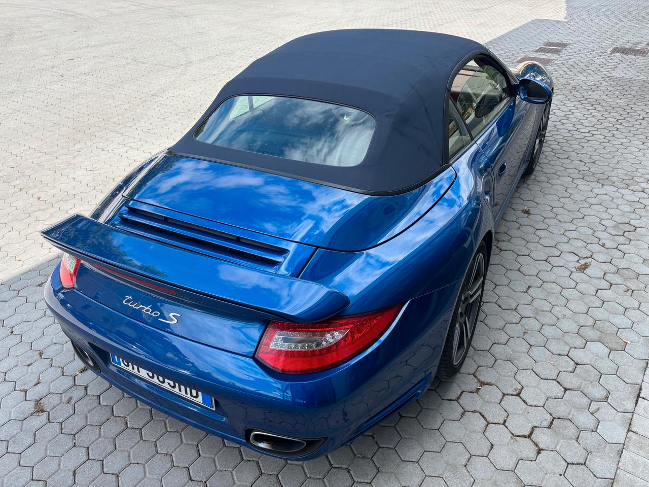 Porsche 911 Turbo S cabrio