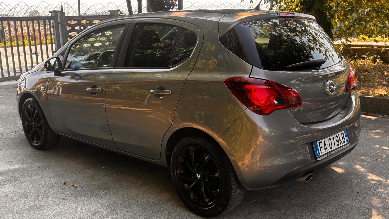 Opel Corsa 1.4 90CV GPL Tech 5 porte Cosmo